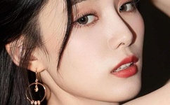 情侣晚上做运动的时候穿什么衣服